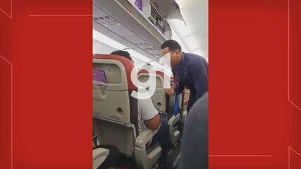 Passageiro é tirado de voo em Brasília após conflito sobre 'modo avião' de celular