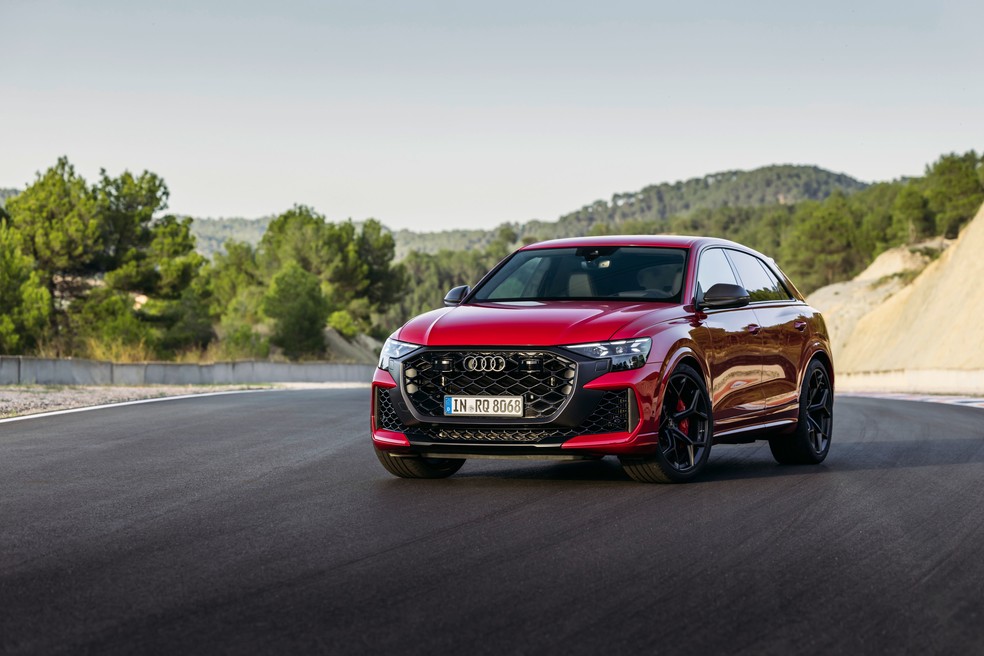 Audi RS Q8 na Argentina tem desconto de US$ 37 mil (R$ 192 mil) — Foto: Divulgação / Audi