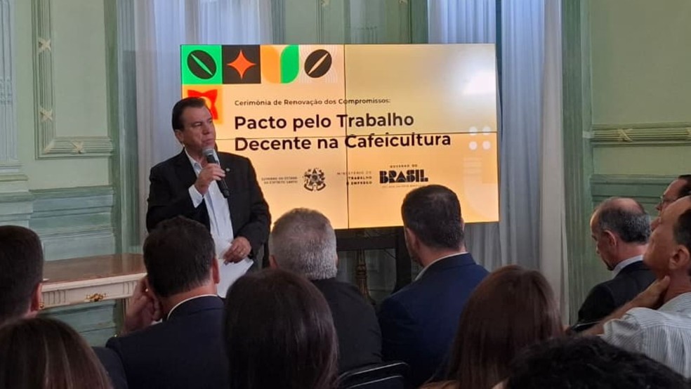 Ministro do Trabalho, Luiz Marinho, defendeu o fim da escala 6x1 durante evento em Vitória, Espírito Santo, em março — Foto: Alice Souza