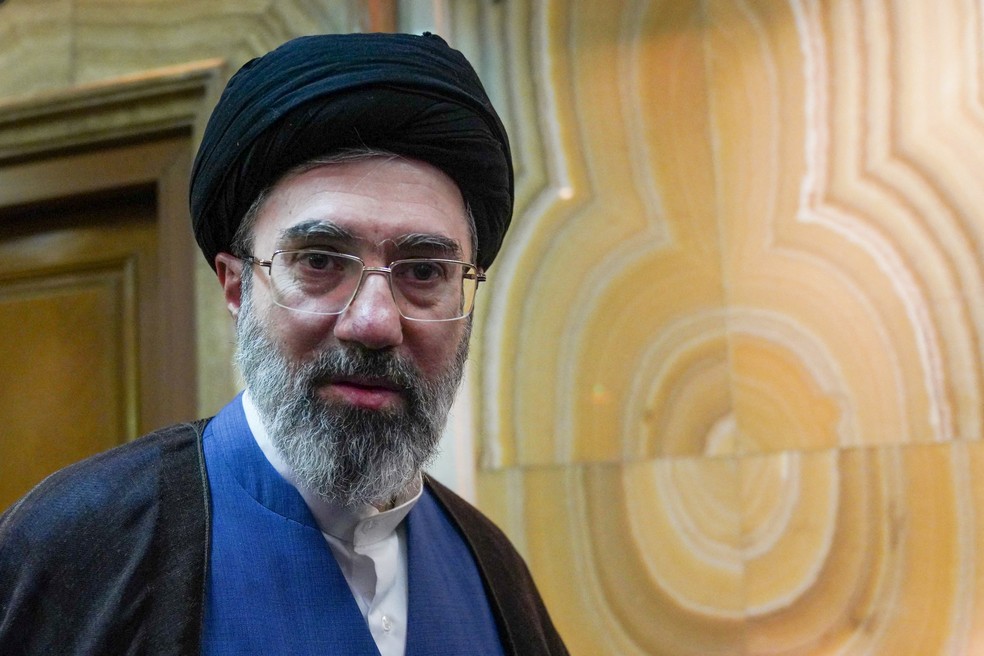 Mojtaba Khamenei, novo líder supremo do Irã, em foto de outubro de 2024 — Foto: Hamed Jafarnejad/ISNA/WANA/Reuters